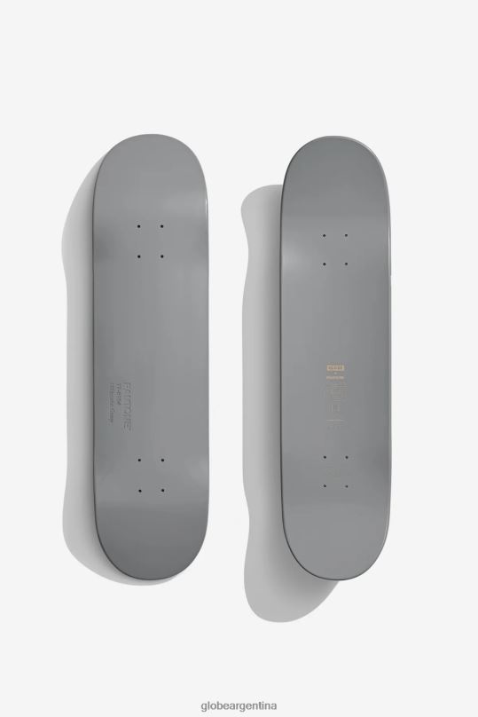 caja color pantone del año conjunto 2021-2022 Globe Brand patinetas 4HL02Y217